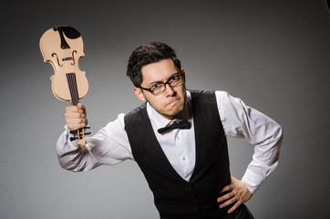 Funny violin player with fiddle