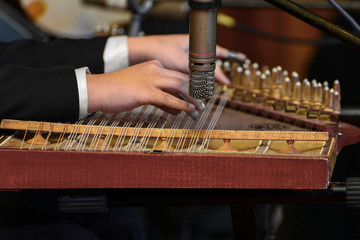 Fototapeta na wymiar Arabian Qanon instrument muzyczny