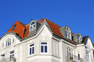 Eckgiebel