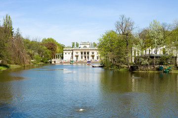 Fototapeta na wymiar Warsaw view of the Lazienki royal - park