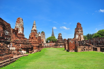 Fototapeta na wymiar Ancient Ruin Pagoda in Ayutthaya Province, Thailand