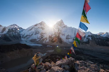 Deurstickers Nepal Mt.Everest bij zonsopgang vanaf de top van Kala Patthar, Nepal