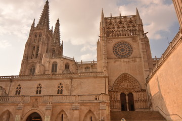 Fototapeta premium arquitectura de la Catedral de Burgos (Camino de Santiago)