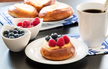 Cottage cheese pastry pies, vatrushka in Russian cuisine.