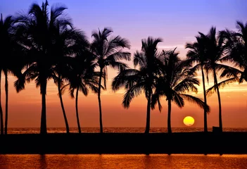 Fototapeten Hawaiianischer Sonnenuntergang auf Big Island, Anaehoomalu Bay © leekris
