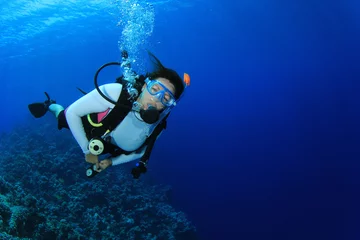Plexiglas foto achterwand Female Scuba Diver © Richard Carey