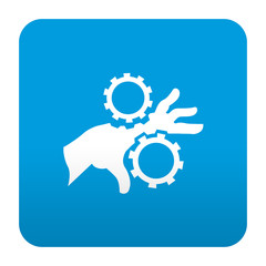 Etiqueta tipo app azul simbolo engranaje peligroso