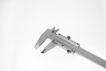 Caliper gauge