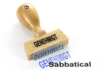 Stempel GENEHMIGT auf Sabbaticalantrag
