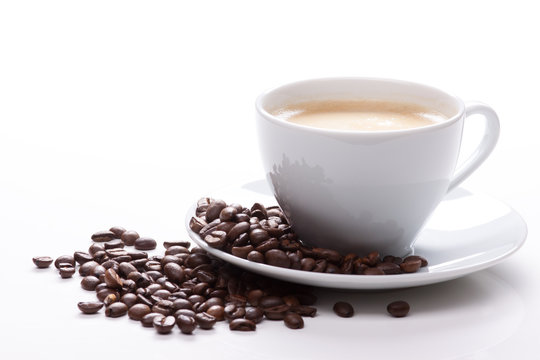 Fototapeta cup of coffee and beans