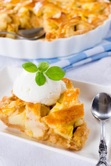 Traditioonal apple pie