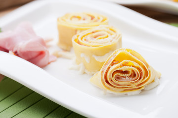 Fresh pasta with ham
