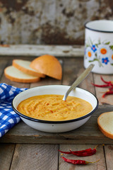 Red lentil cream soup