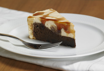 caramel chocolate cake