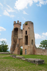 Fototapeta na wymiar Tower of French ruin
