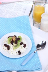 Easy fitness food to sustain shape in form