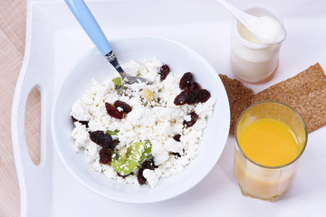 Easy fitness food to sustain shape in form