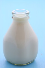 Delicious milk pint