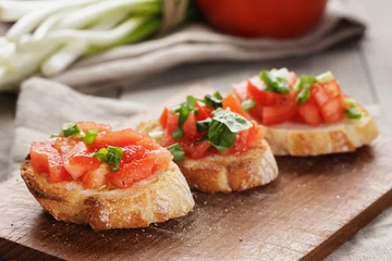 Foto op Plexiglas simple italian appetizing bruschetta with tomato © GCapture