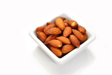 Whole Almonds for a Delicious Healthy Snack