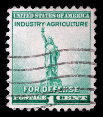 Stamp printed in the USA shows Statue of Liberty, circa 1940