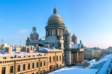 Obraz premium St. Isaak cathedral in winter. St.Petersburg, Russia
