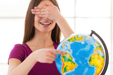 Choosing a traveling point.