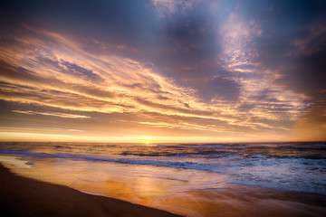 Fototapeta na wymiar Sunrise on the Mediterranean coast