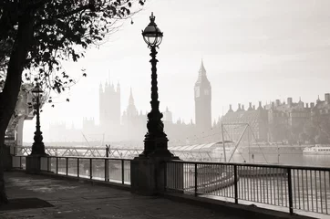 Acrylic prints London Heavy fog hits London