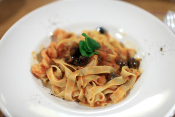 Fettuccine with vegetables
