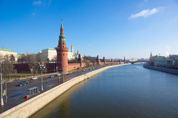 Fototapeta premium Spring in Moscow - Kremlevskaya Embankment