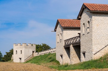 Fototapeta na wymiar Pfünz Roman Fort Wieża Bramy i Wnętrze