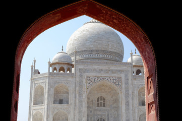 Fototapeta na wymiar Taj Mahal, view from Mosque.