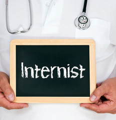Internist