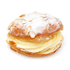 Tropézienne (Tarte tropézienne) - French pastrie