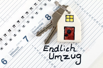 Kalender "Umzug", Schlüsselanhänger "Haus"