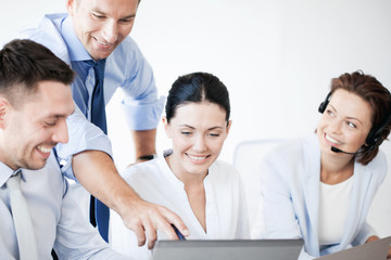 Fototapeta premium group of people working in call center