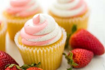 Vanilla cupcakes