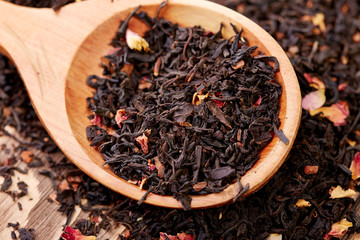 Leaves of black tea 