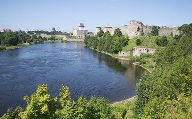 Fototapeta na wymiar The river Narva on a Sunny summer day