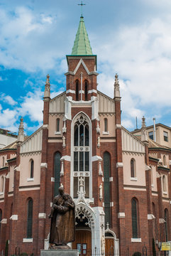 Chiesa, Santuario di San Camillo De Lellis, Milano