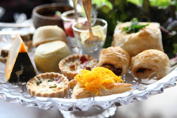 fruit tart and pie