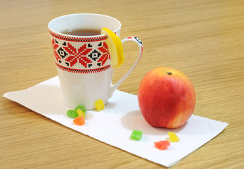 tea and apple