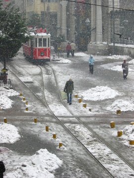 Istanbul snowing