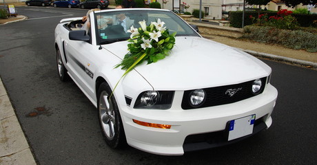 La voiture des mariés