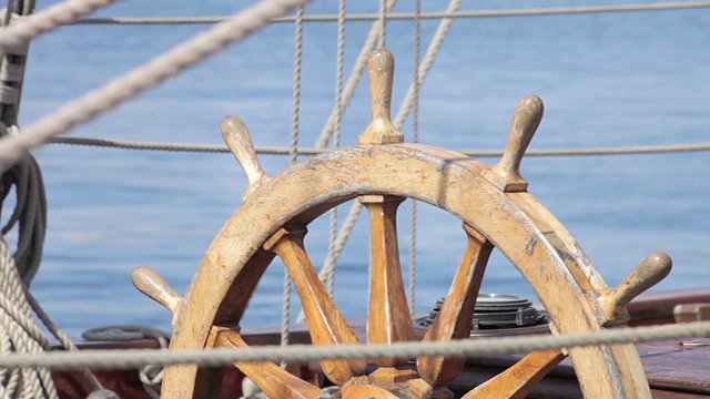Helm - Antique pirate sail ship