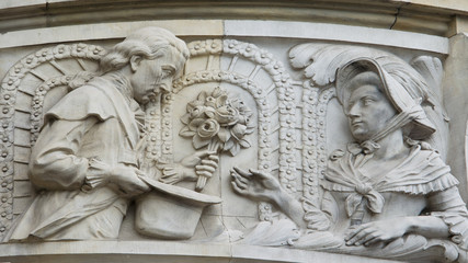 Sculpture of a couple, new town hall of Hanover, Germany
