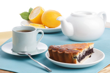 Tea with dessert