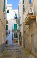 Alleyway. Monopoli. Puglia. Italy.