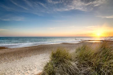 Photo sur Plexiglas Best-sellers Paysage Le soleil couchant sur la plage